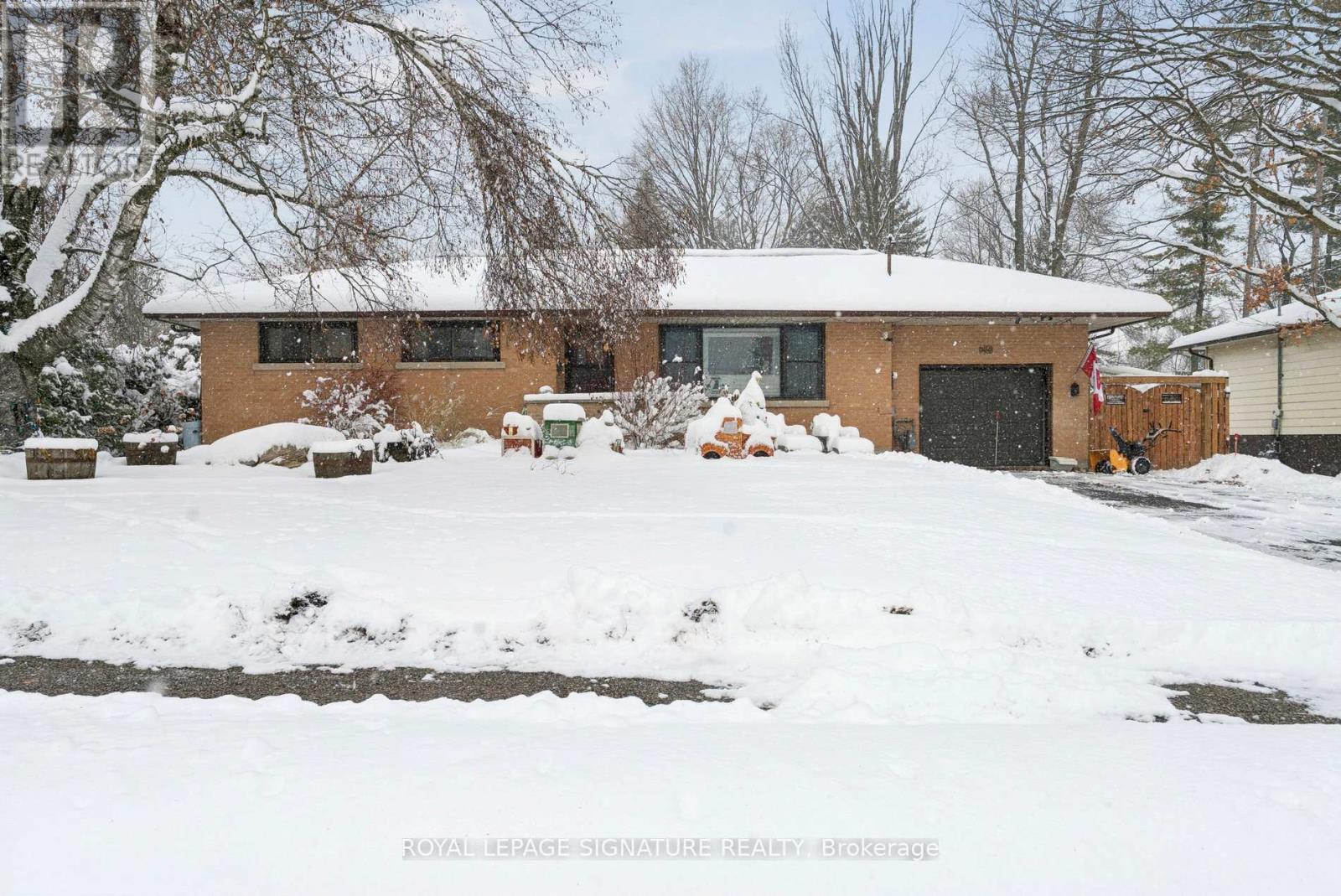 86 FITTONS ROAD E, Orillia, Ontario