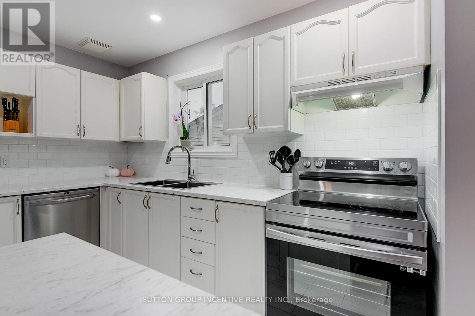 389 High Street, Orillia, Ontario  L3V 4X6 - Photo 29 - S12589482