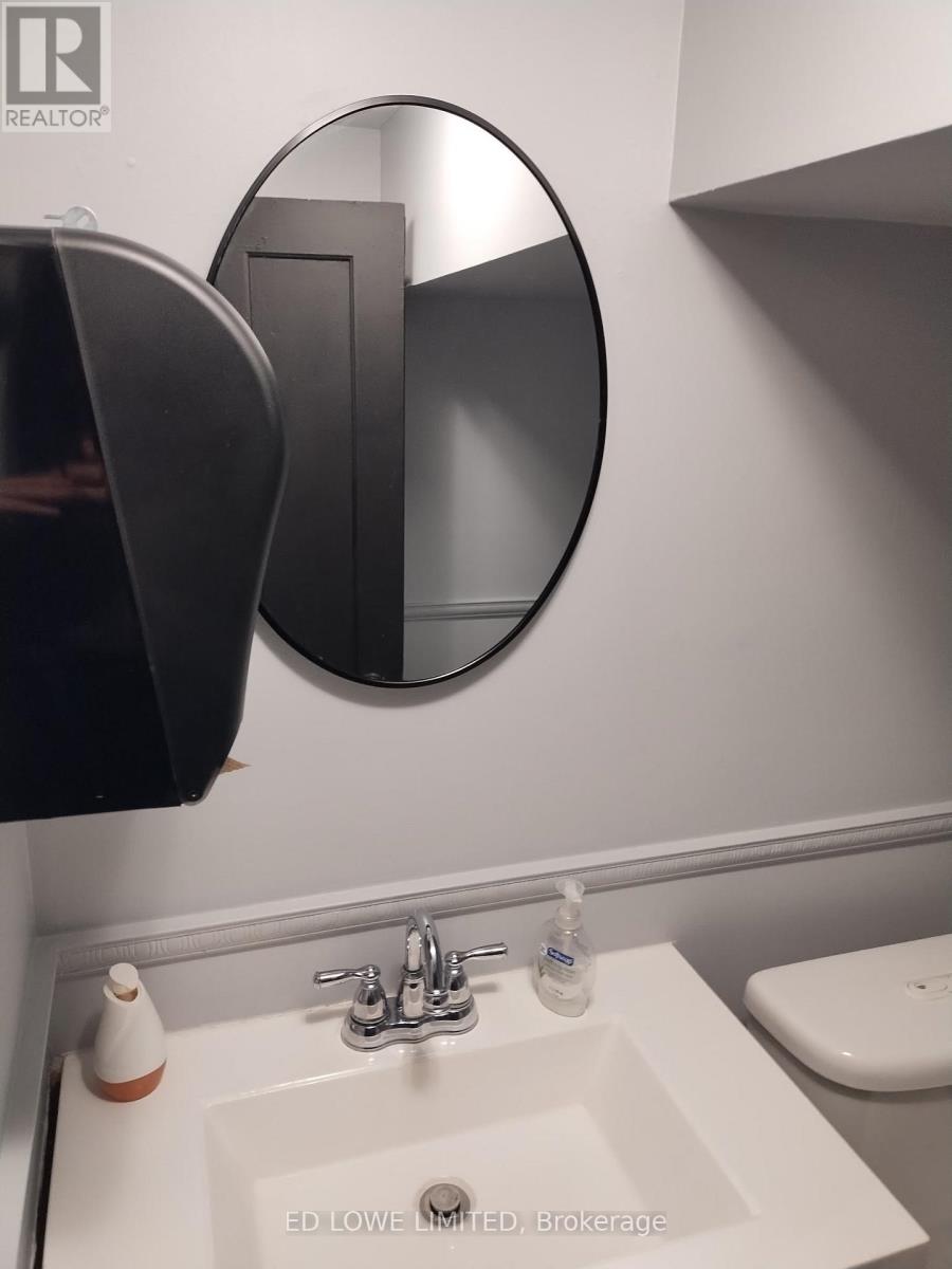 B - 190 Dunlop Street E, Barrie, Ontario  L4M 1B3 - Photo 12 - S12589504