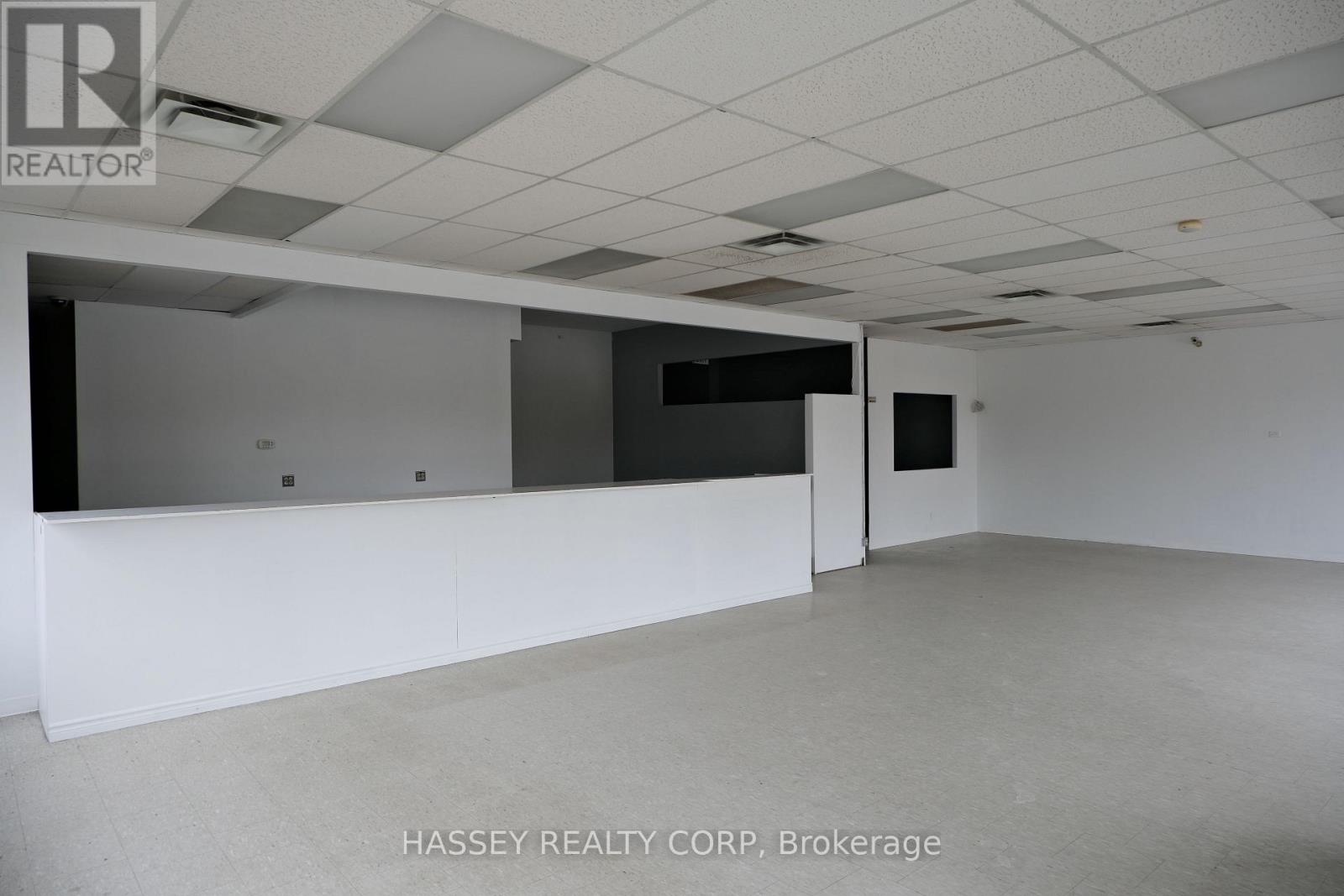 1-2 - 29-31 Bradford Street, Barrie (City Centre), Ontario  L4N 3A7 - Photo 5 - S12589622