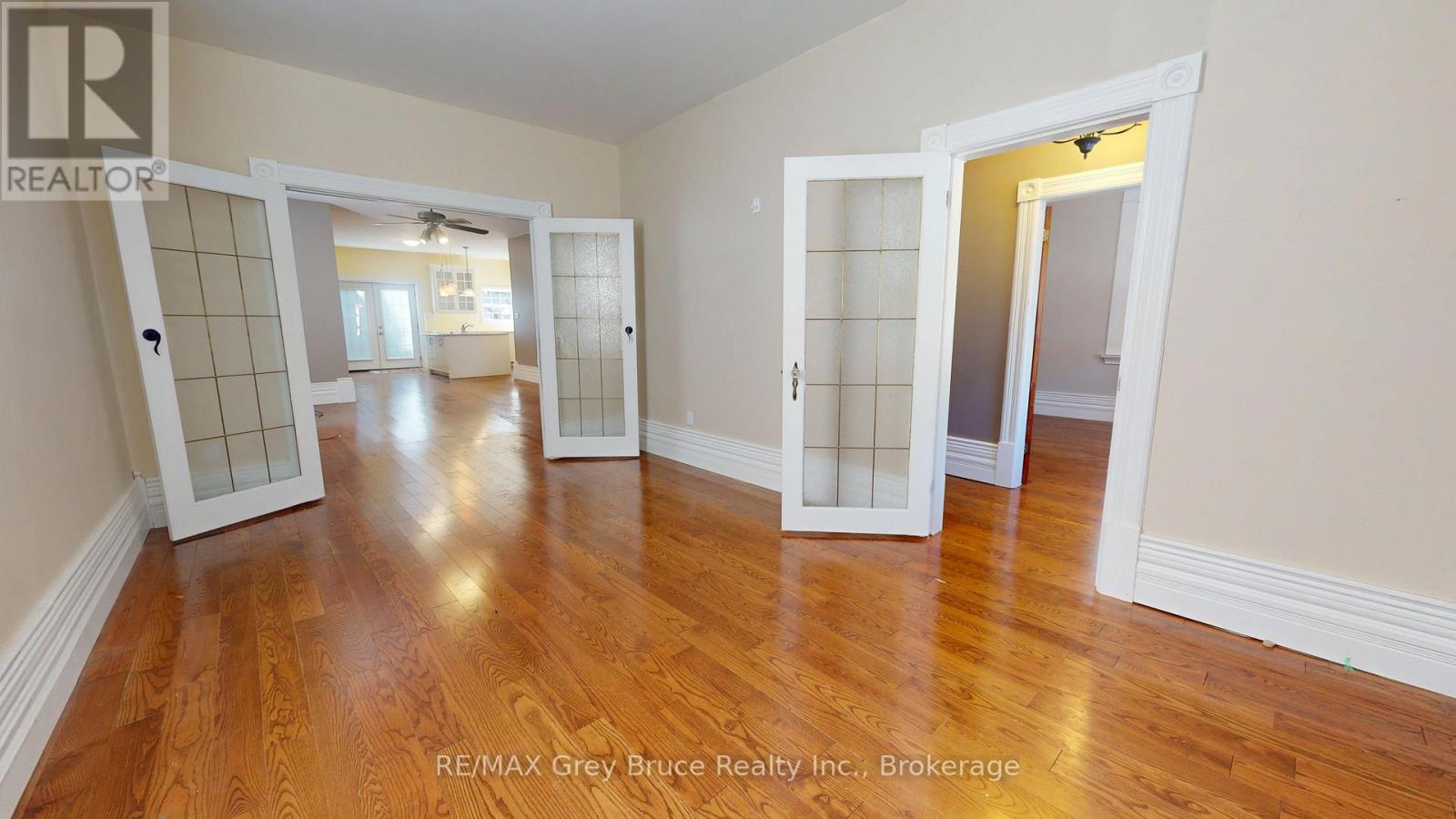 89 3rd Street Sw, Arran-Elderslie, Ontario N0G 1L0 - Photo 6 - X12436629