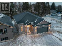 2027 Schreyer Street, Hanmer, Ontario