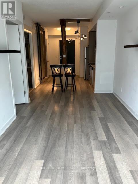 B215 - 5240 Dundas Street, Burlington, Ontario  L7L 0J6 - Photo 8 - W12589562