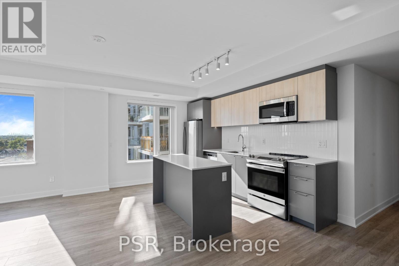 817 - 299 Campbell Avenue, Toronto, Ontario  M6P 3V7 - Photo 5 - W12589602