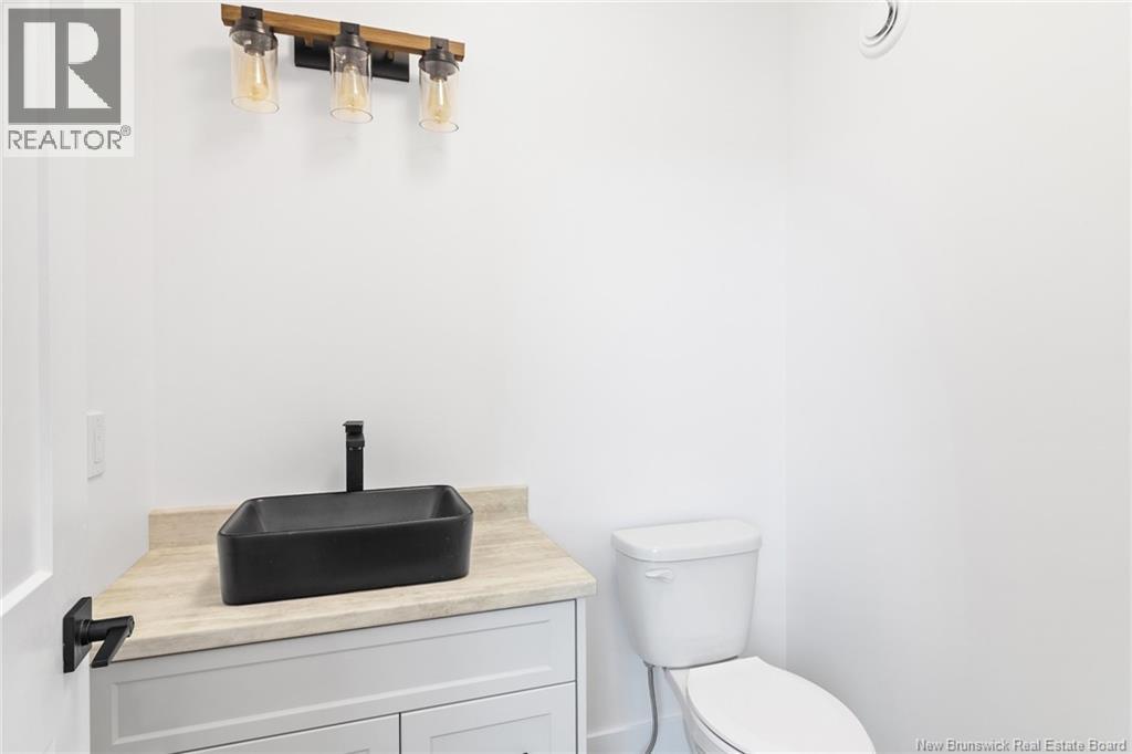 735 Hillcrest Drive, Fredericton, New Brunswick E3A 5K7 - Photo 16 - NB121167