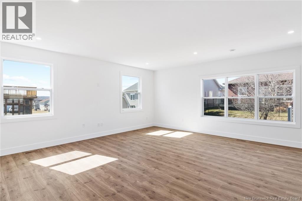 735 Hillcrest Drive, Fredericton, New Brunswick E3A 5K7 - Photo 5 - NB121167