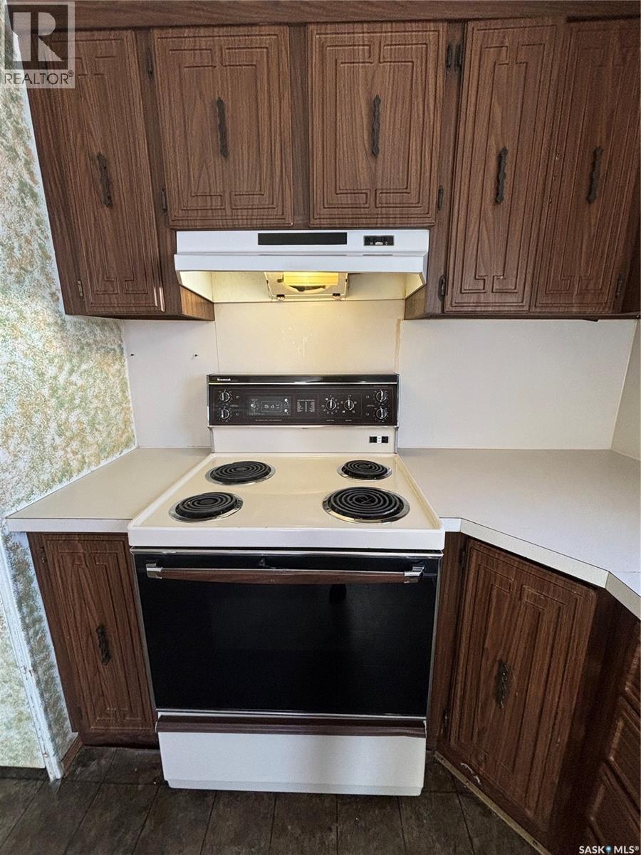 194 Heward Street, Creelman, Saskatchewan  S0C 0X0 - Photo 6 - SK992345