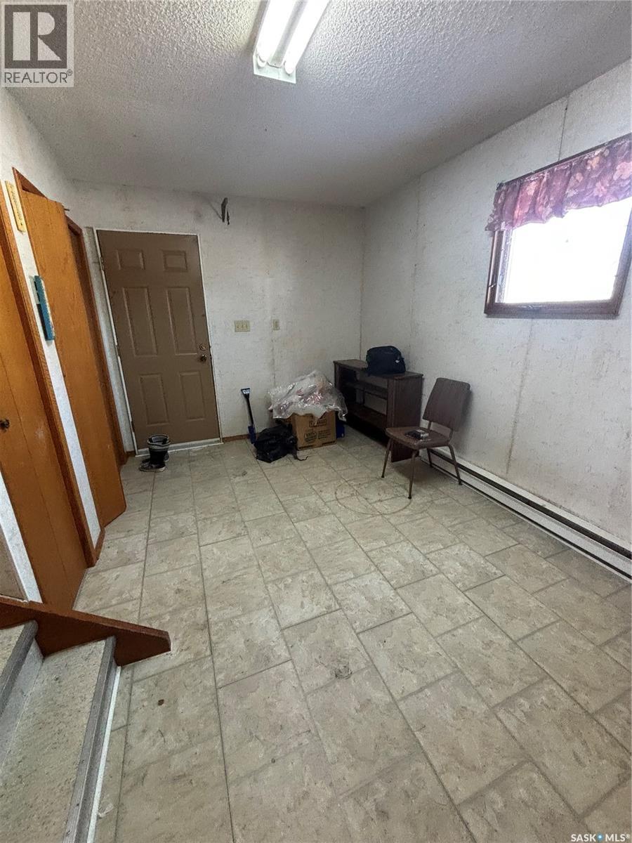 194 Heward Street, Creelman, Saskatchewan  S0C 0X0 - Photo 21 - SK992345