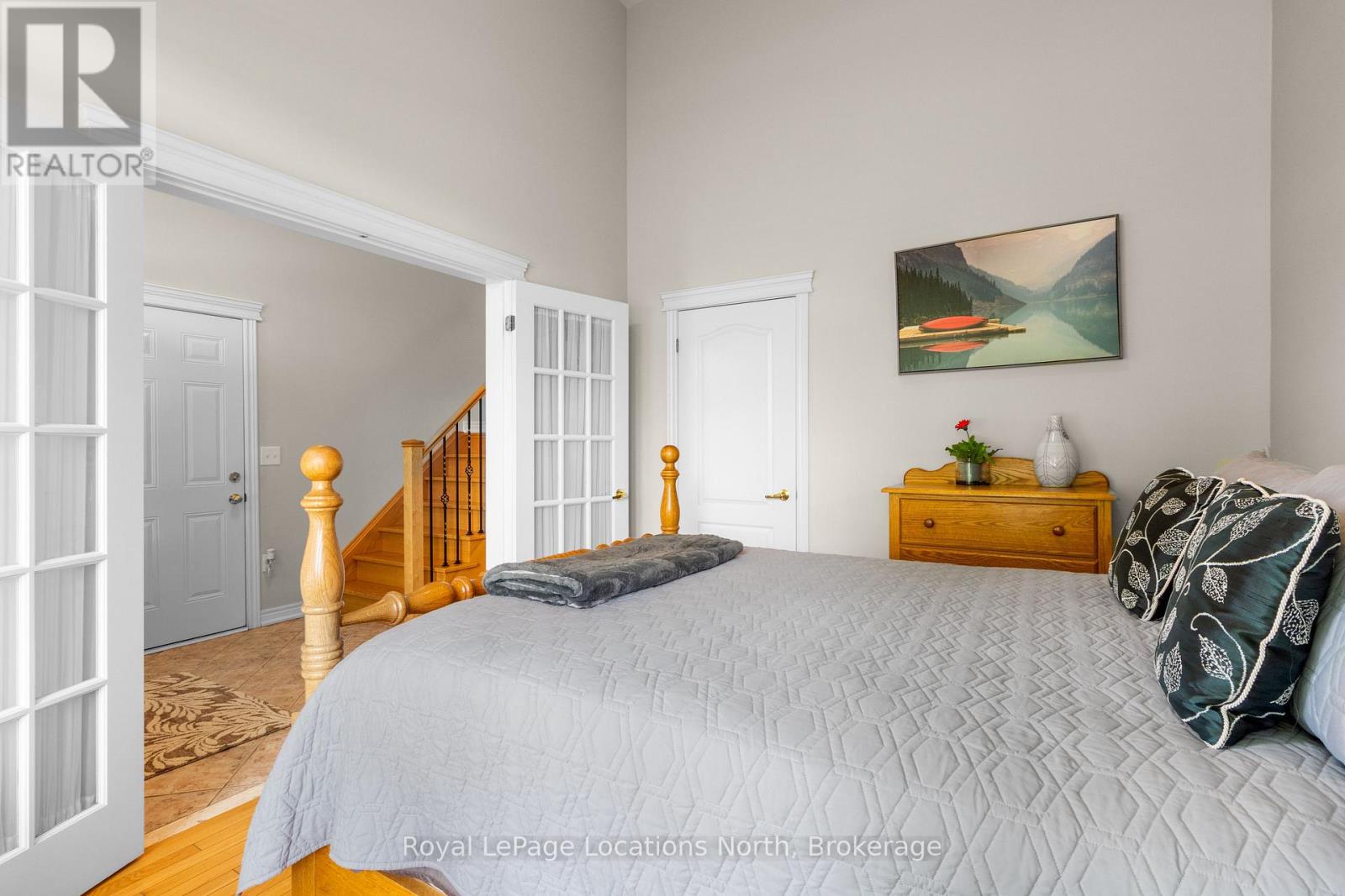 8 Broadpoint Street, Wasaga Beach, Ontario  L9Z 3B8 - Photo 22 - S12589814