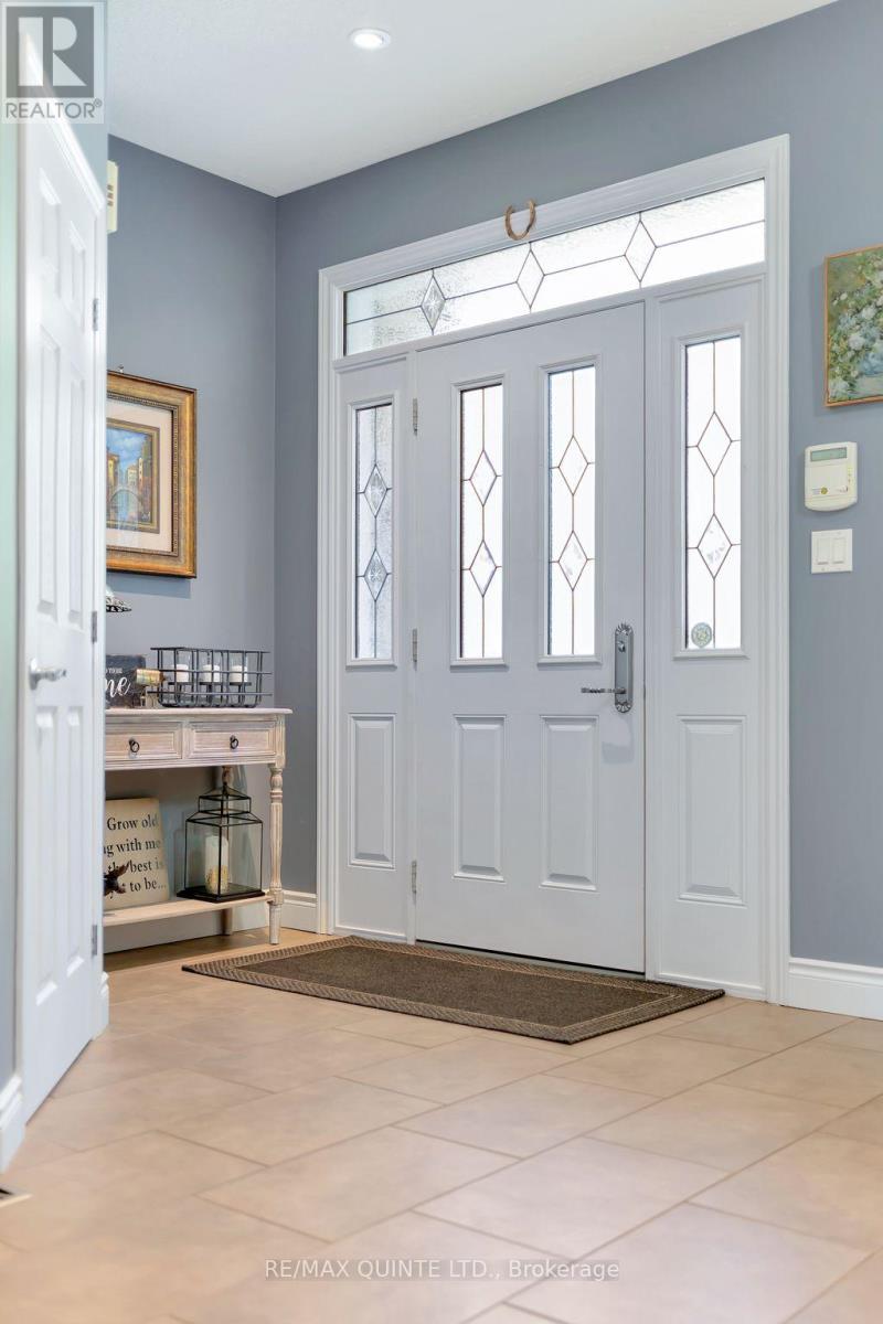 24 Gracefield Lane, Belleville, Ontario  K8N 4Z2 - Photo 7 - X12589772