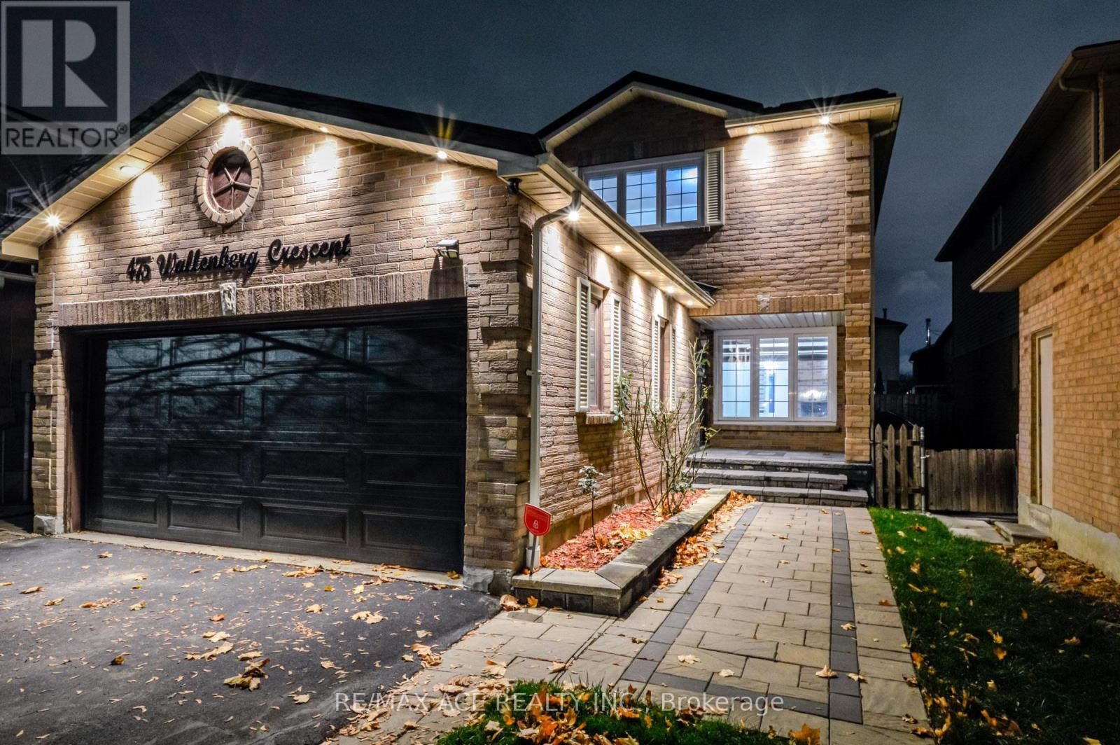 475 Wallenberg Crescent, Mississauga, Ontario  L5B 3M2 - Photo 7 - W12578376