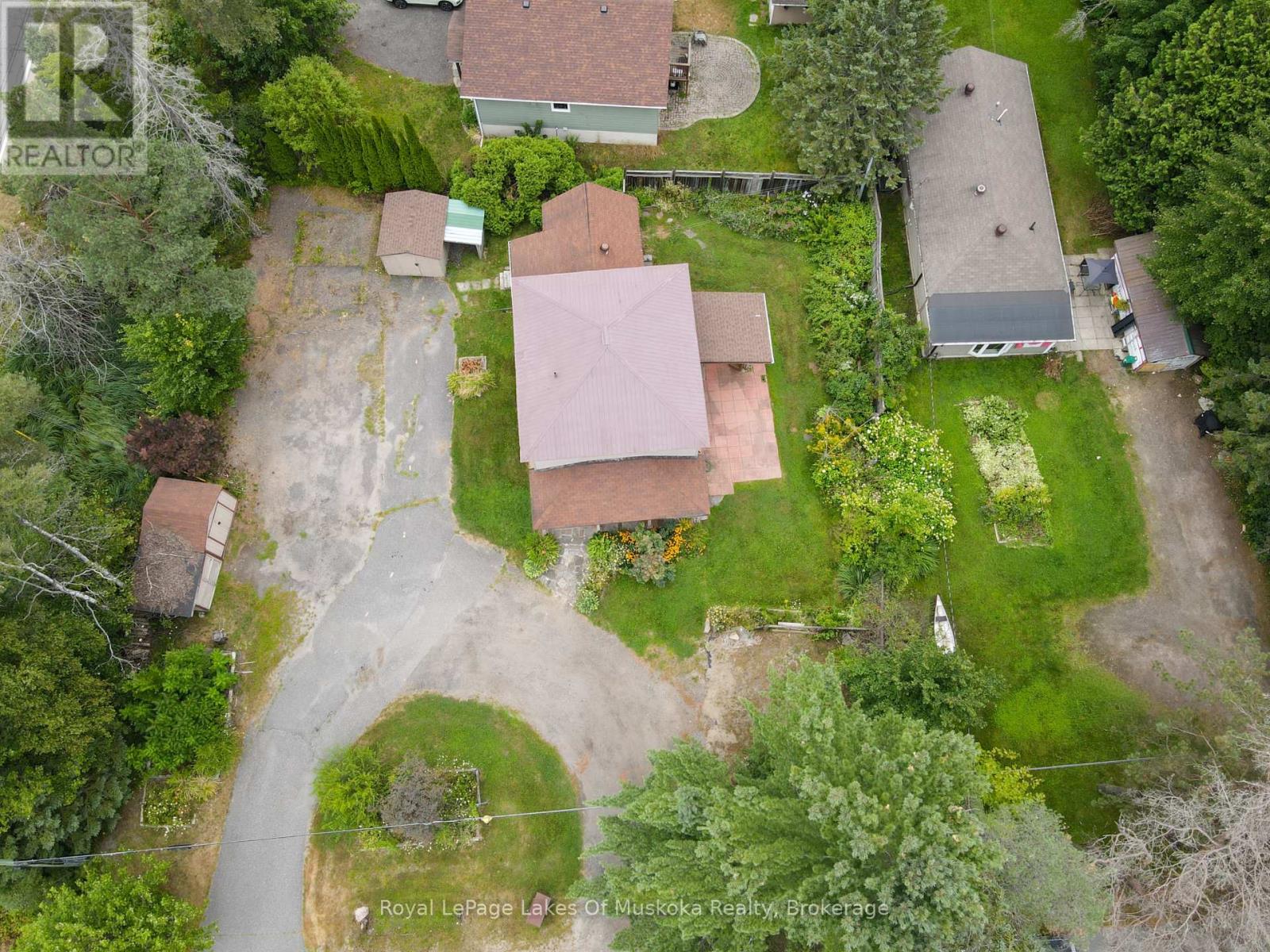 67 Silver Street, Huntsville (Chaffey), Ontario  P1H 1M2 - Photo 24 - X12589700