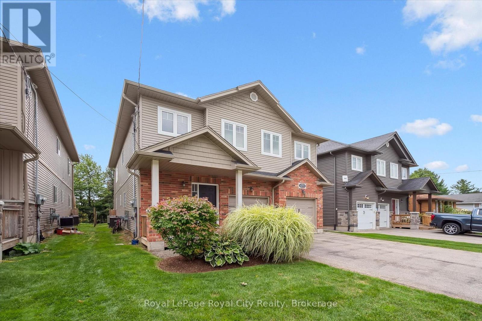 470 Elora Street, Centre Wellington (Fergus), Ontario  N1M 1Y8 - Photo 2 - X12589706