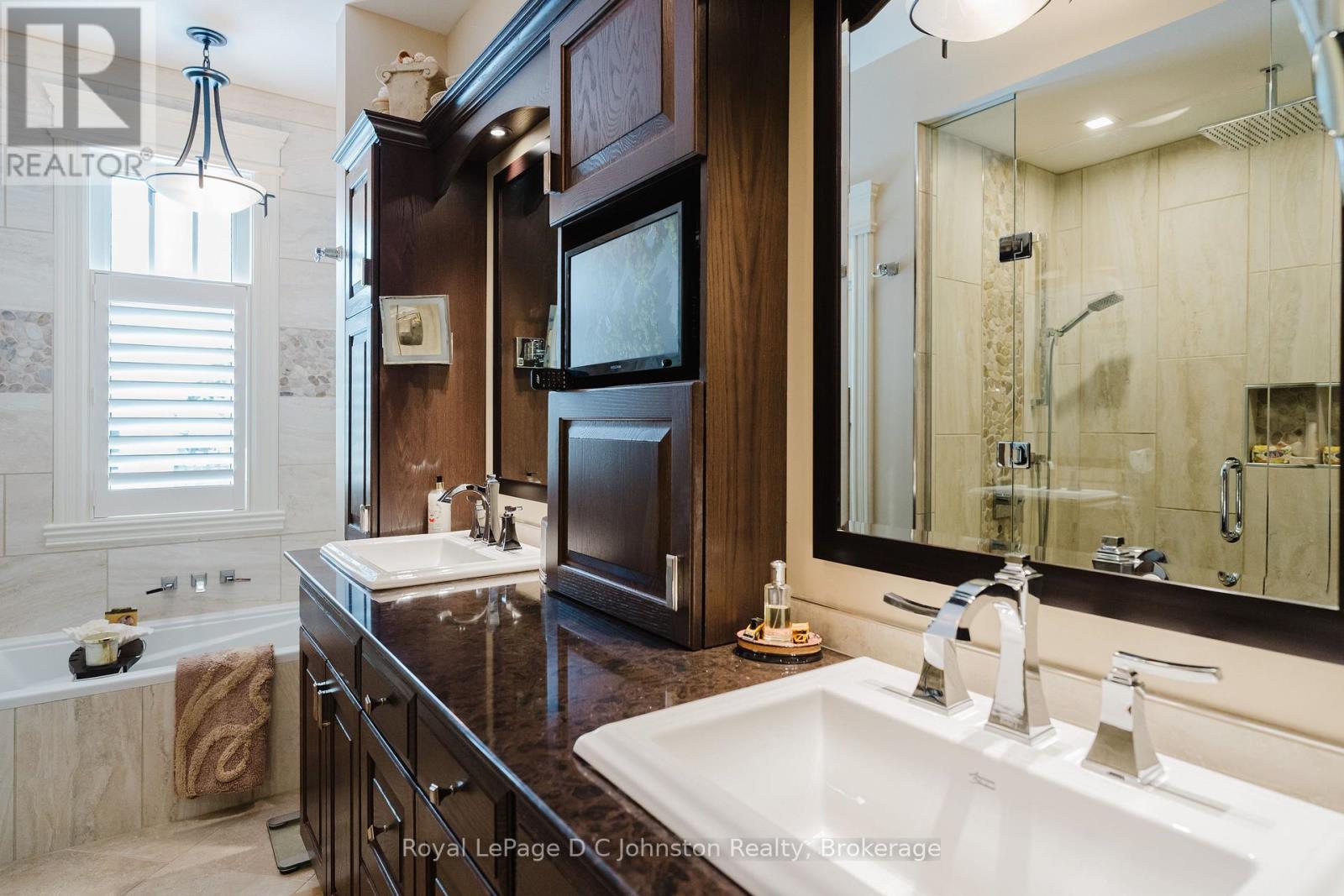 830 Mill Ridge Court, Saugeen Shores, Ontario  N0H 2C4 - Photo 19 - X12589760