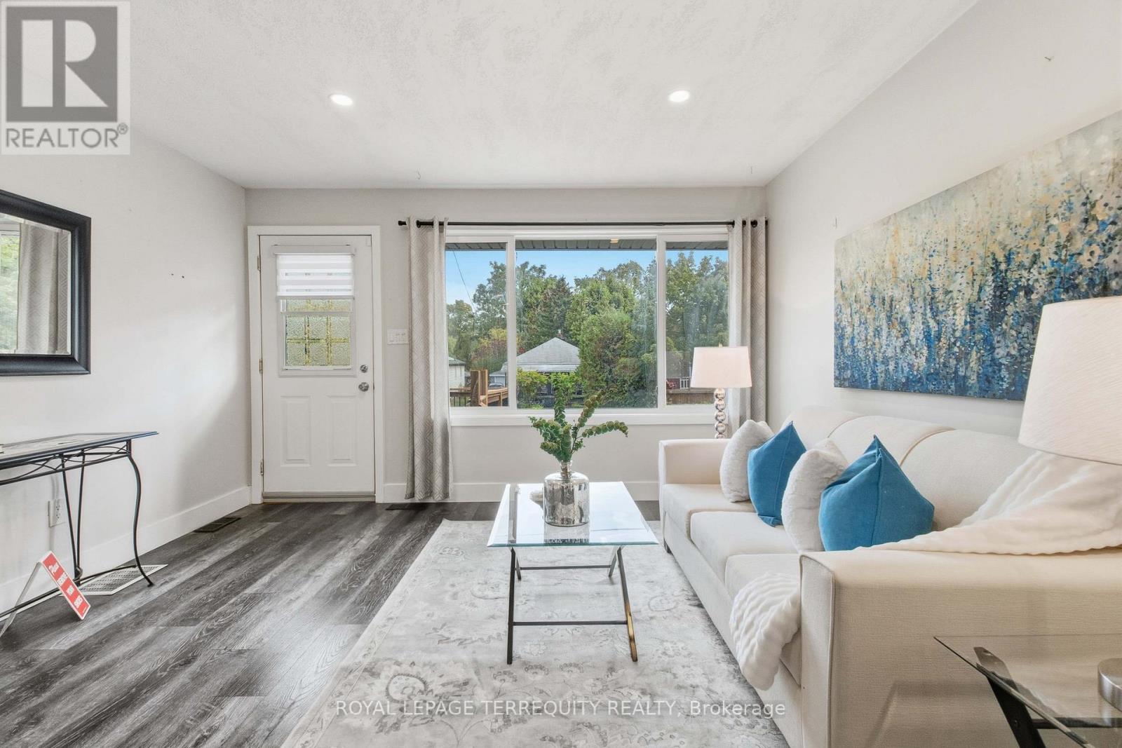 183 Emerson Avenue, London South, Ontario  N5Z 3L5 - Photo 10 - X12589416