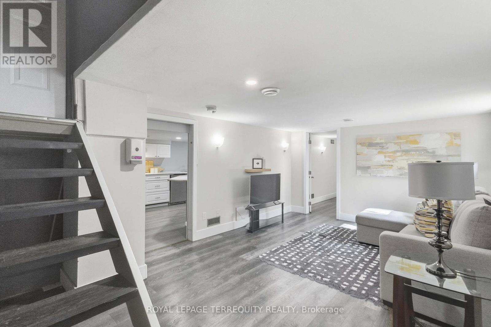 183 Emerson Avenue, London South, Ontario  N5Z 3L5 - Photo 23 - X12589416