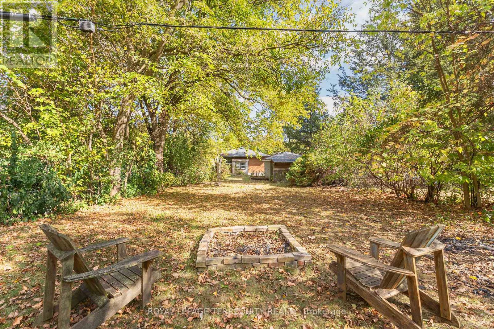 183 Emerson Avenue, London South, Ontario  N5Z 3L5 - Photo 36 - X12589416