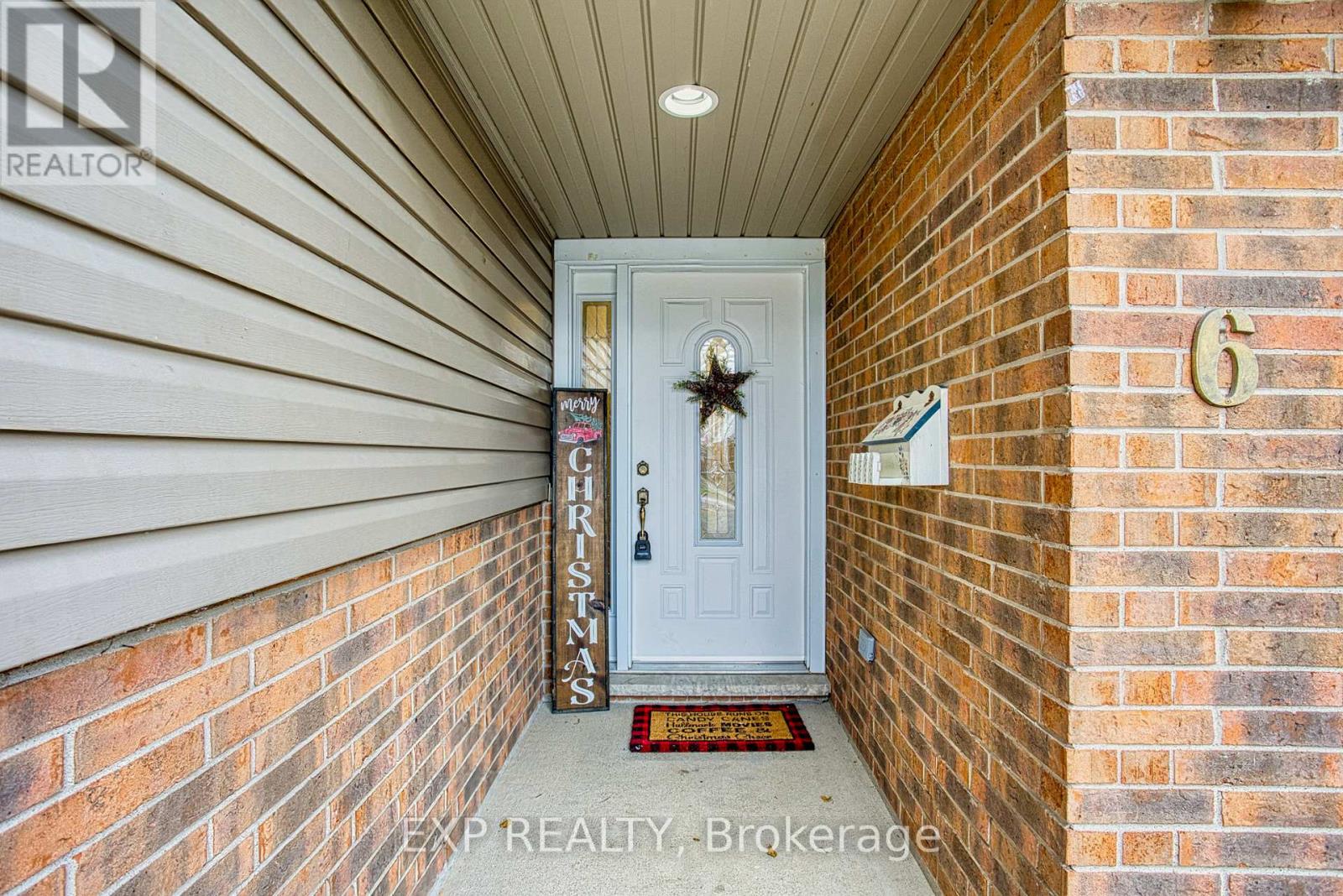 6 Jolie Court, St. Catharines, Ontario  L2M 6V6 - Photo 4 - X12589600