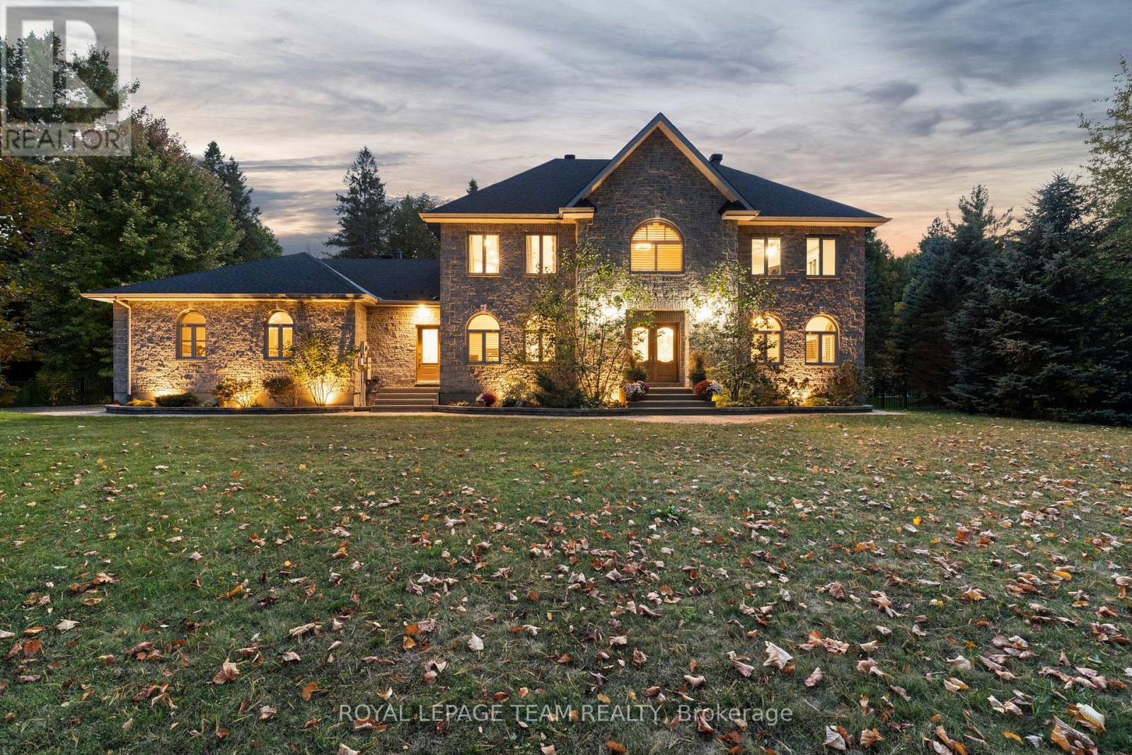 51 MARCHVALE DRIVE, Ottawa, Ontario