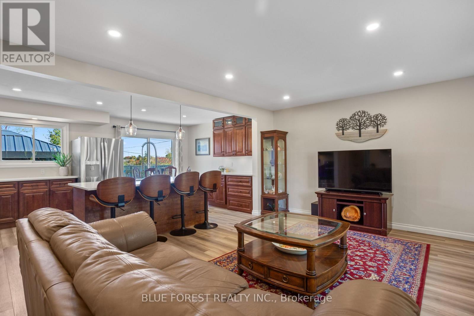 2 The Birches Place, London South (South T), Ontario  N5Z 4G2 - Photo 5 - X12589666