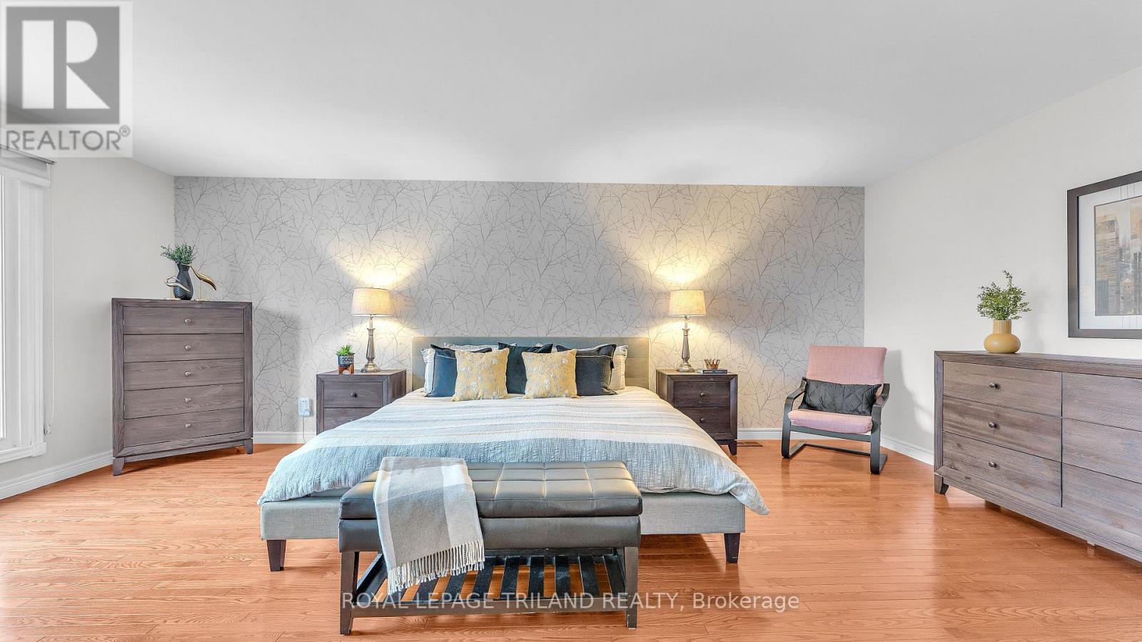 924 Farnham Road, London South, Ontario  N6K 1S1 - Photo 21 - X12589784