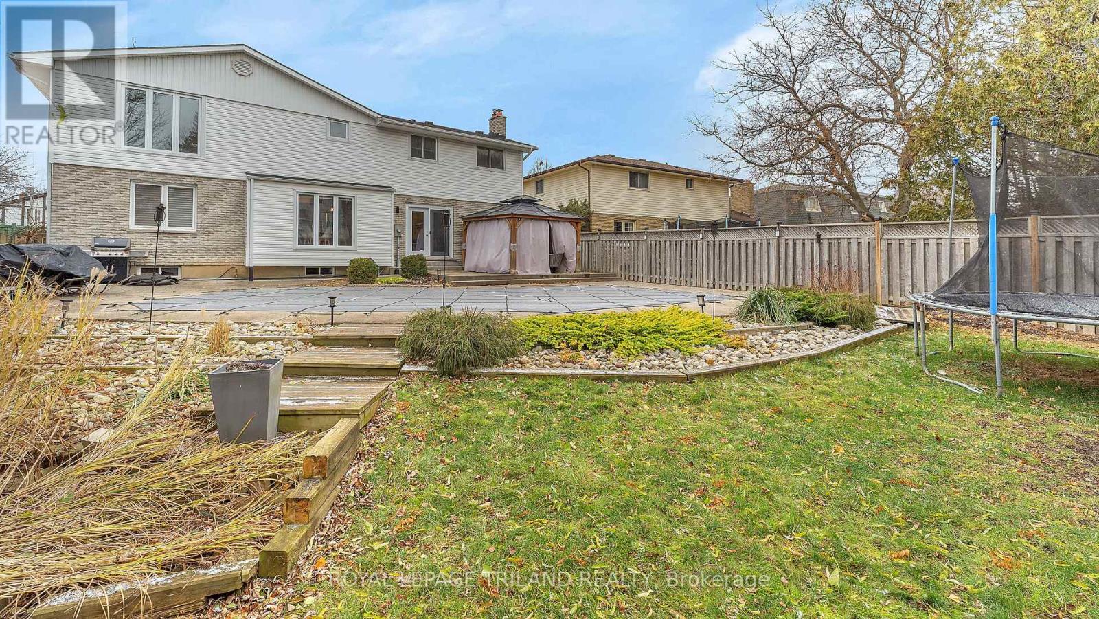 924 Farnham Road, London South, Ontario  N6K 1S1 - Photo 33 - X12589784