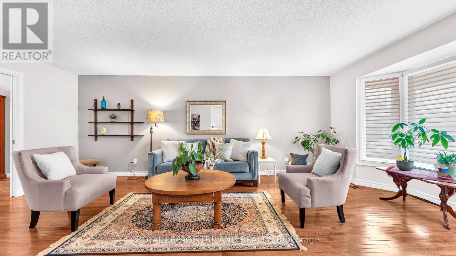 924 Farnham Road, London South, Ontario  N6K 1S1 - Photo 6 - X12589784