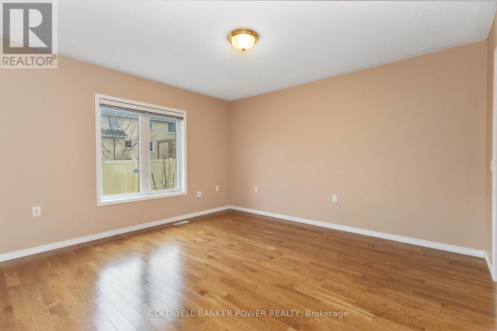 23 - 680 Commissioners Road W, London South (South M), Ontario  N6K 4T8 - Photo 20 - X12589786