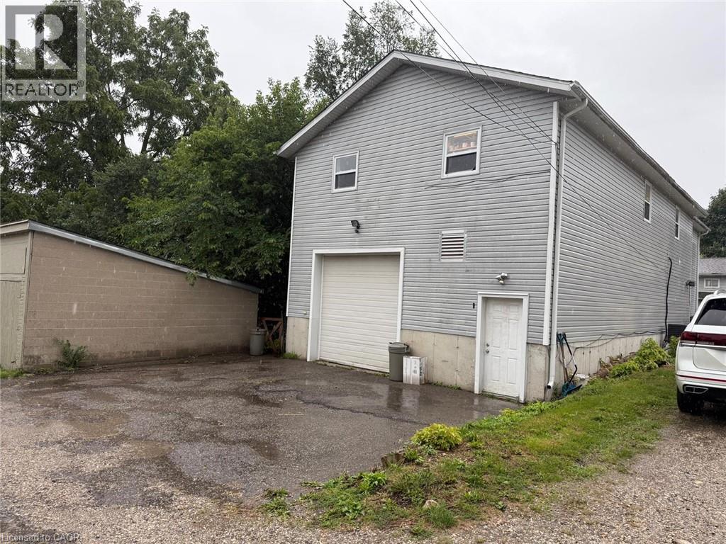 74 Breithaupt Street, Kitchener, Ontario  N2L 5G8 - Photo 3 - 40791445