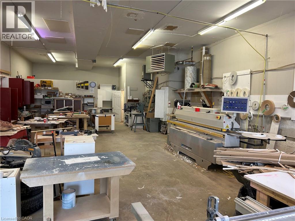 74 Breithaupt Street, Kitchener, Ontario  N2L 5G8 - Photo 4 - 40791445