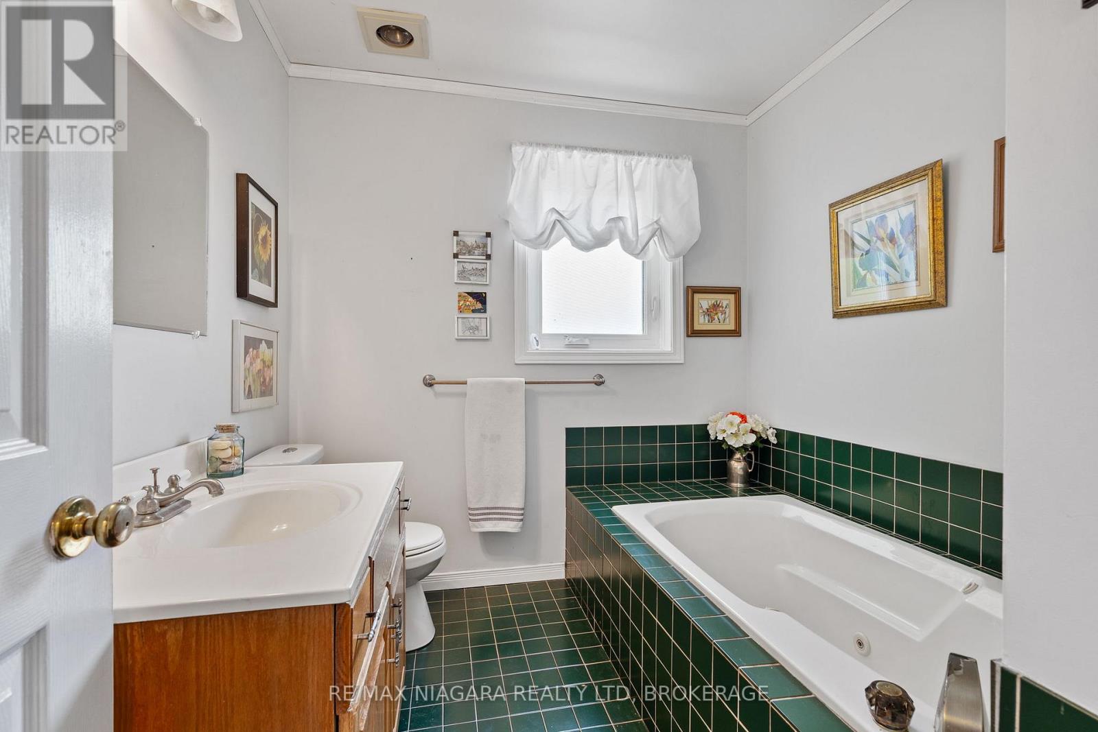 2944 North Shore Drive, Haldimand, Ontario  N0A 1K0 - Photo 30 - X12589752