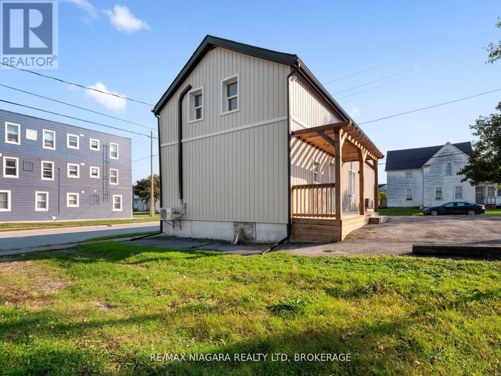 Unit#3 - 132 Waterloo Street, Fort Erie, Ontario  L2A 3K2 - Photo 10 - X12589762