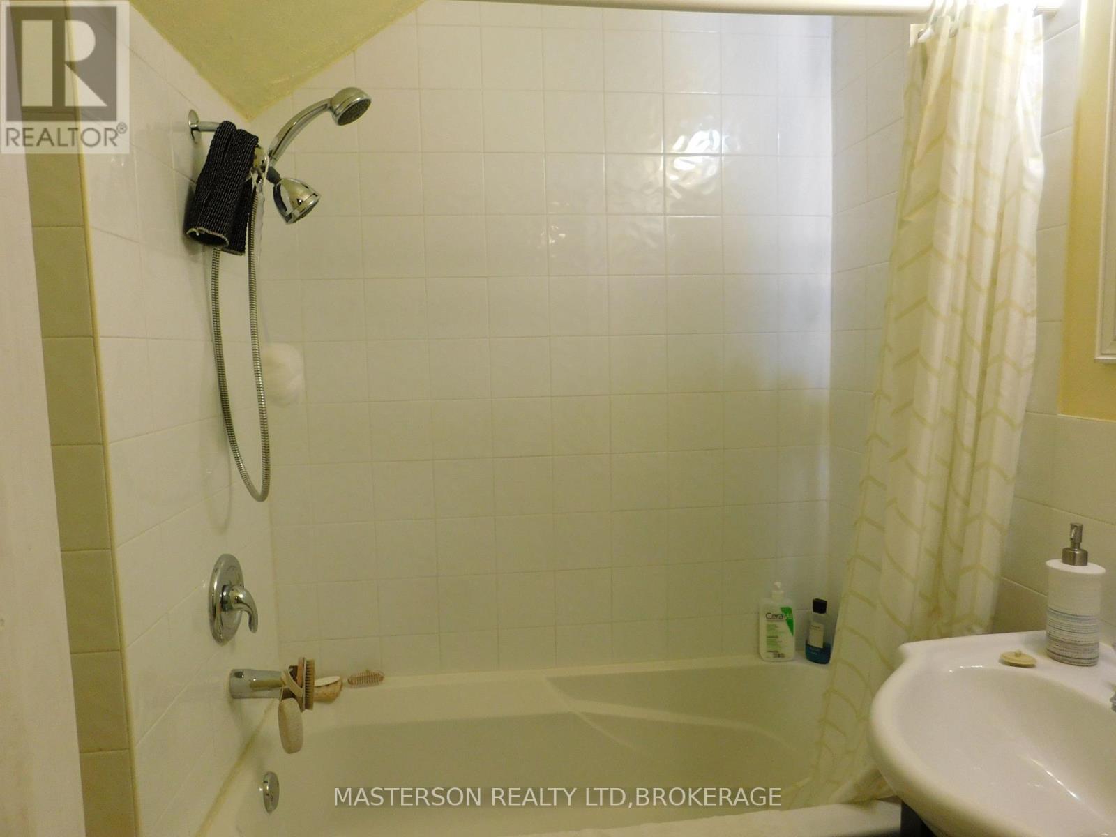 4627 Jepson Street, Niagara Falls, Ontario  L2E 1J5 - Photo 11 - X12589790