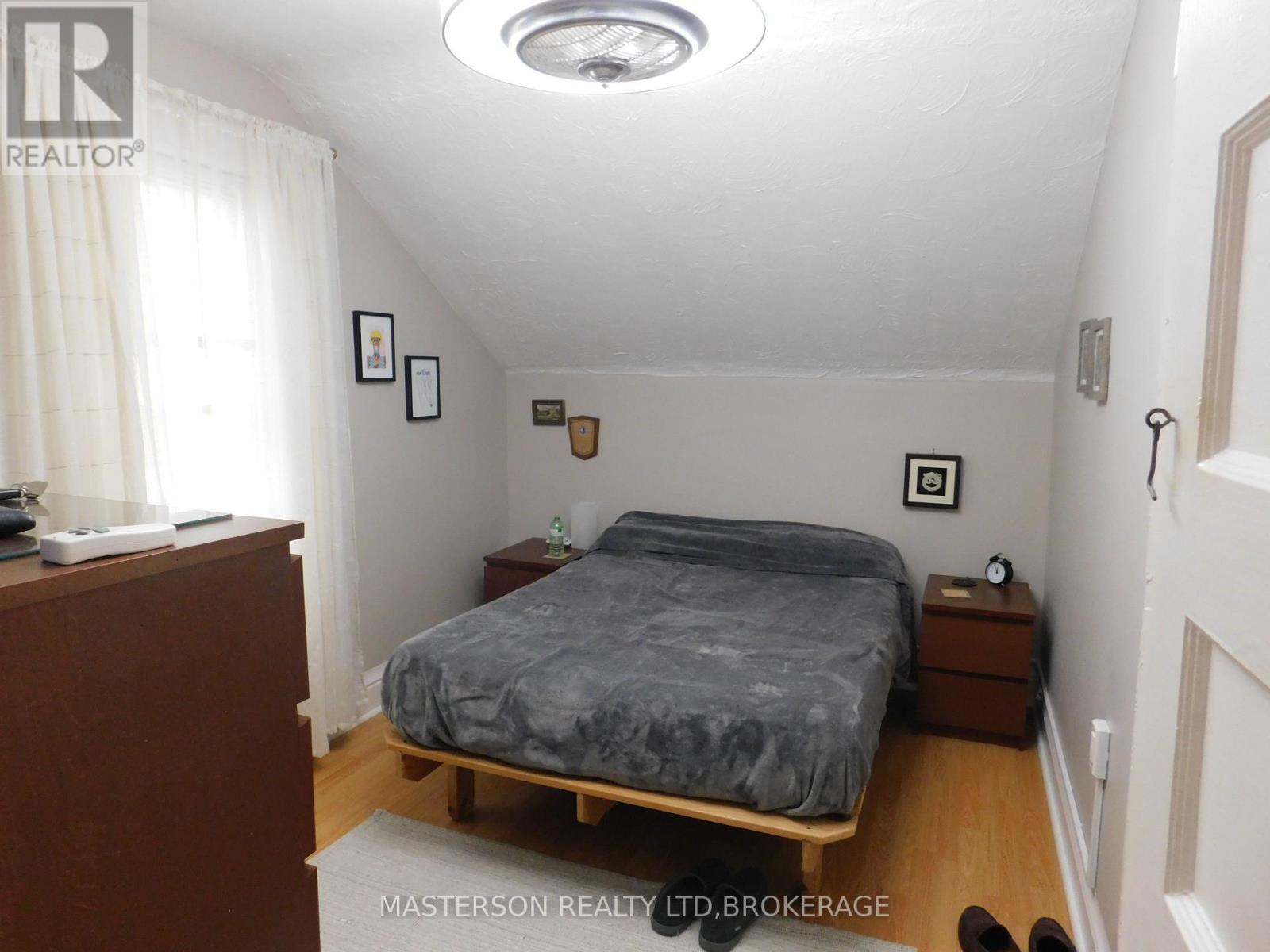 4627 Jepson Street, Niagara Falls, Ontario  L2E 1J5 - Photo 13 - X12589790