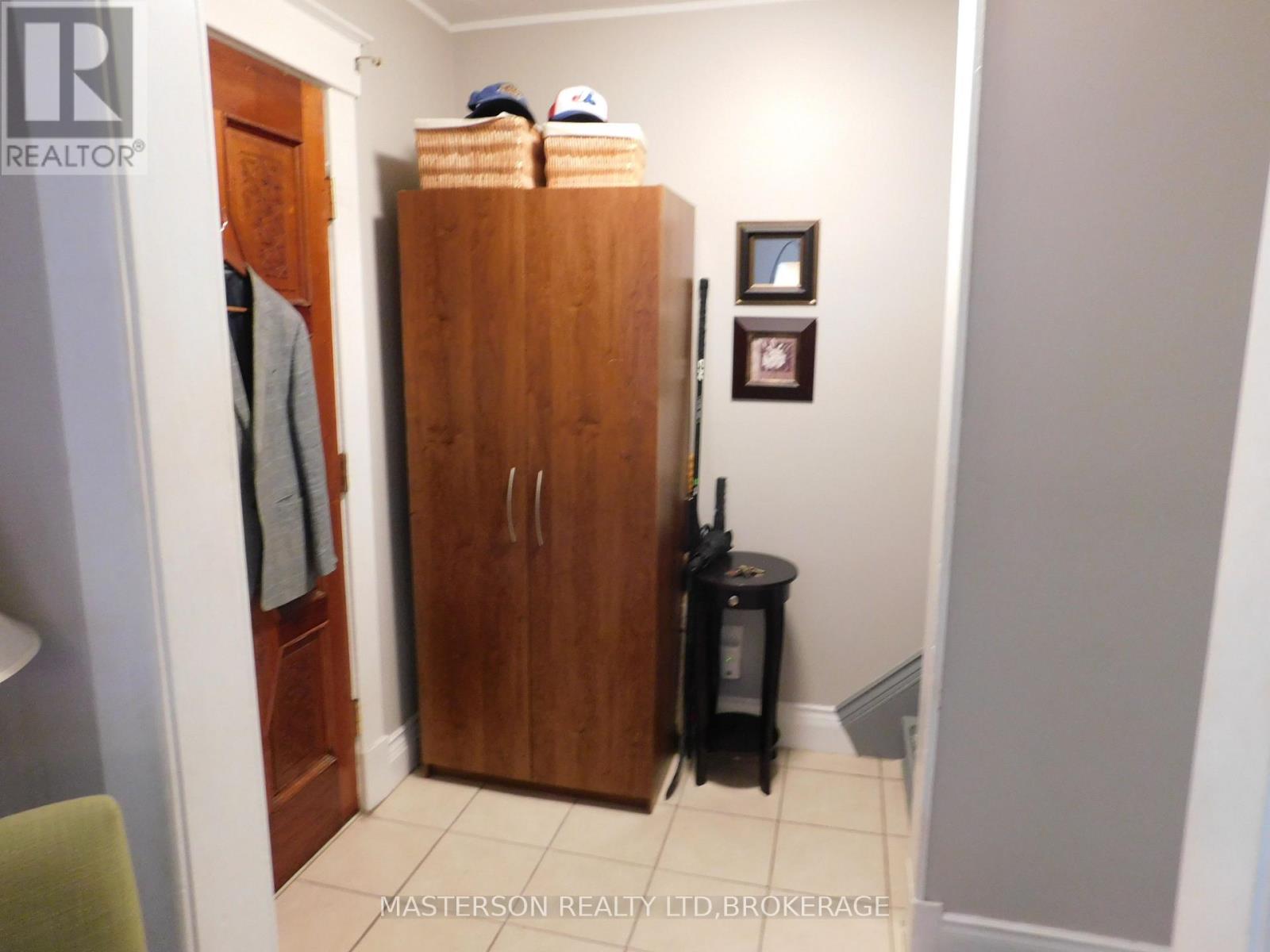 4627 Jepson Street, Niagara Falls, Ontario  L2E 1J5 - Photo 9 - X12589790