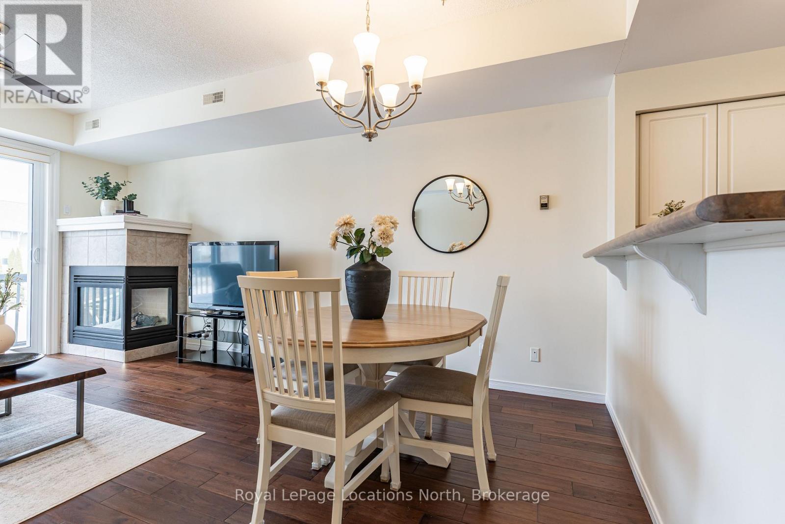465 Mariners Way, Collingwood, Ontario  L9Y 5C7 - Photo 14 - S12395000
