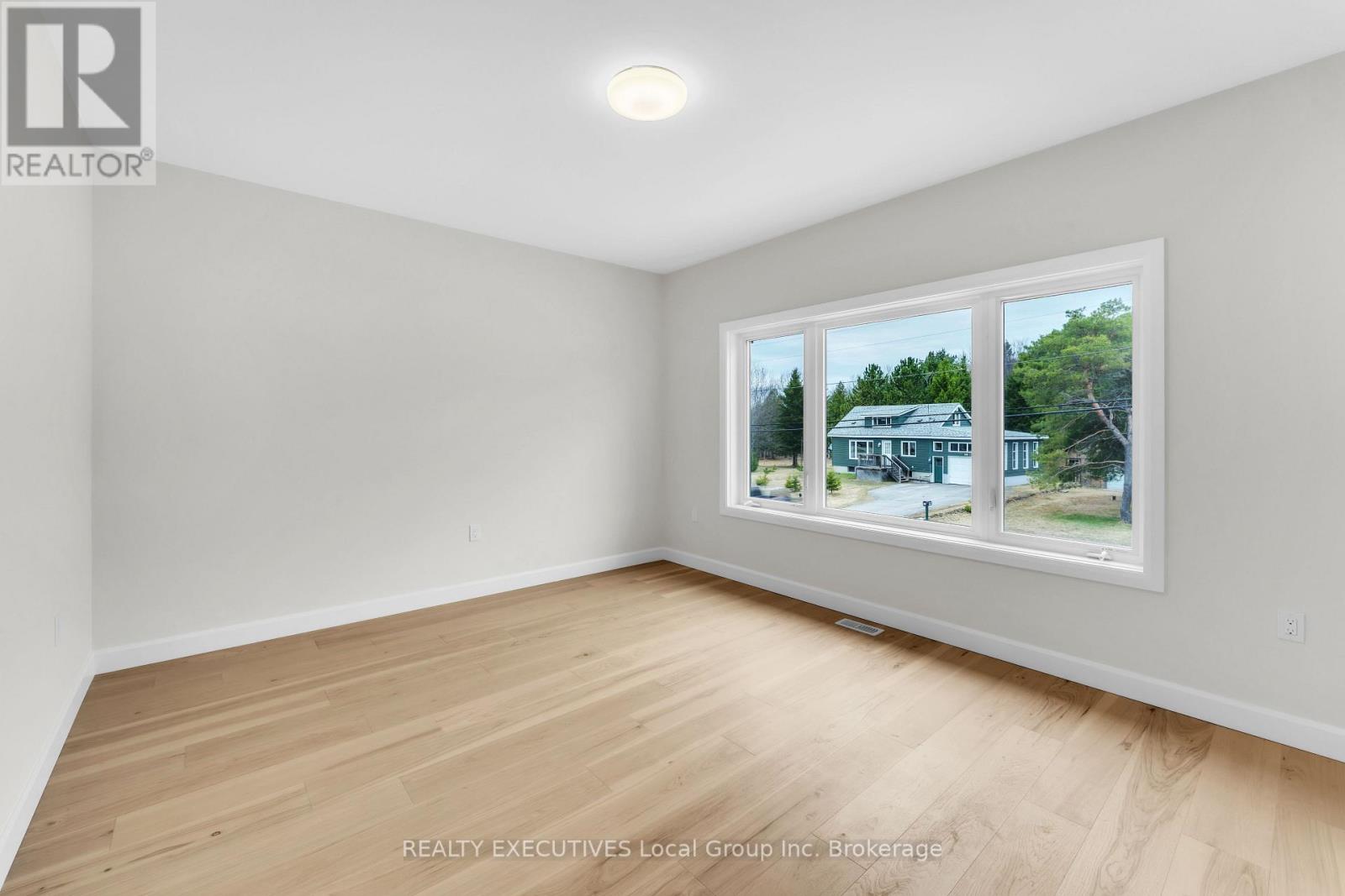 101 Tower Drive, North Bay, Ontario  P1C 0A4 - Photo 12 - X12512576