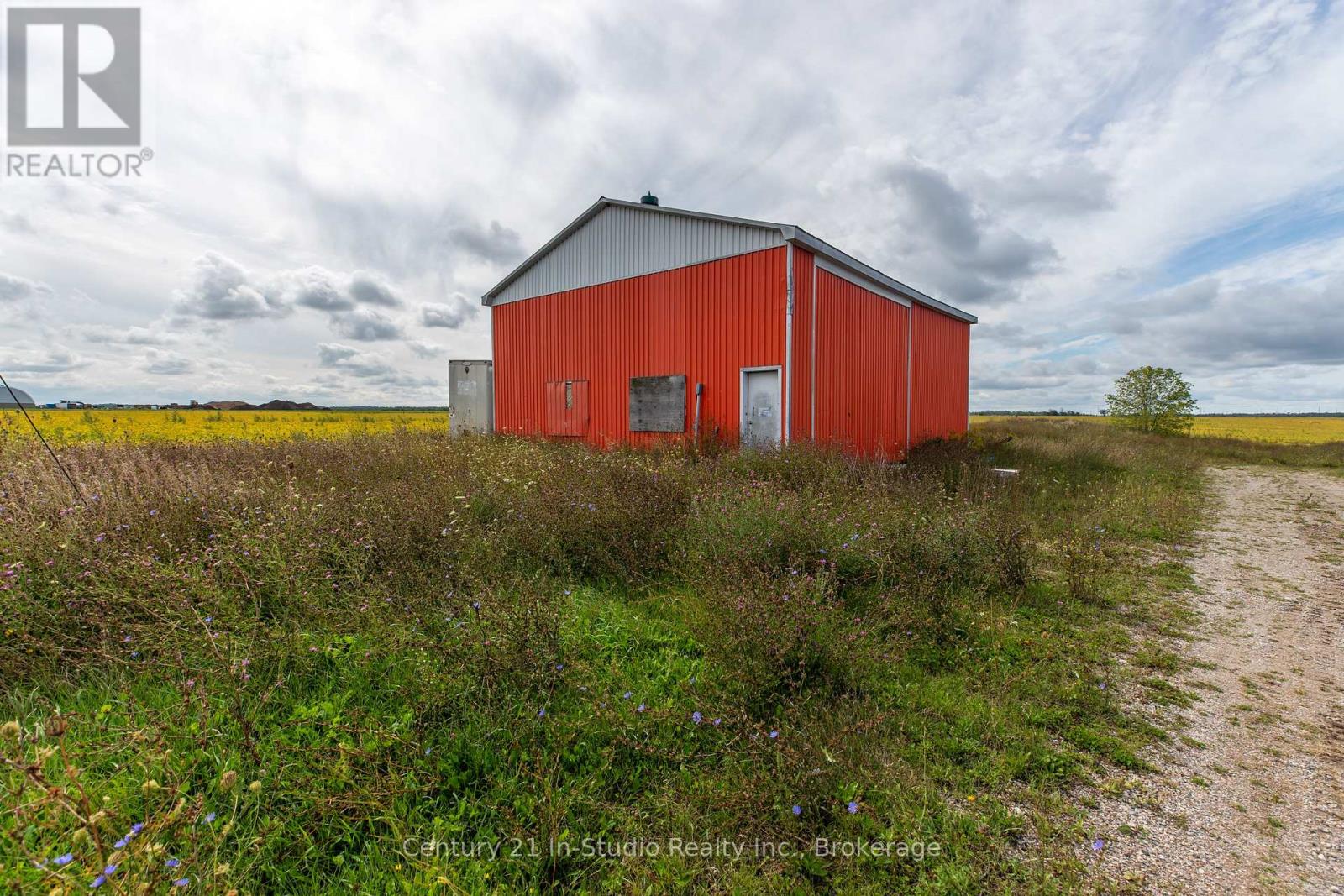 2231 Bruce Road 40, Saugeen Shores, Ontario  N0H 2C5 - Photo 15 - X12388649