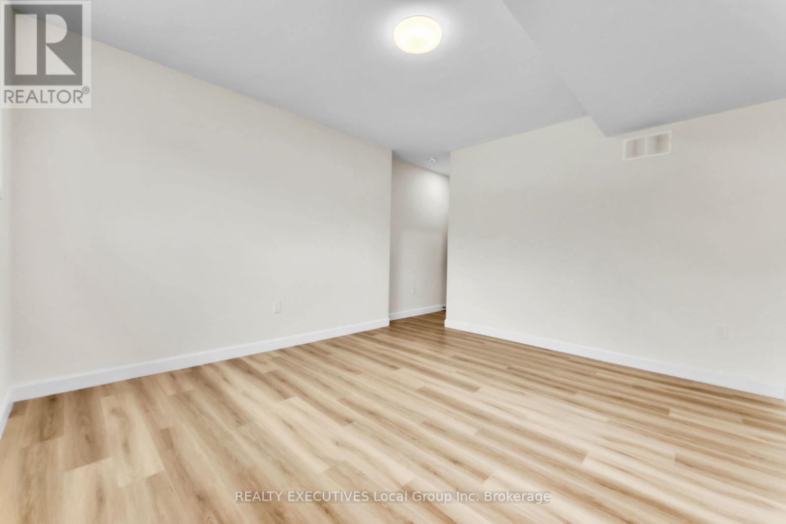 101 Tower Drive, North Bay, Ontario  P1C 0A4 - Photo 35 - X12512576