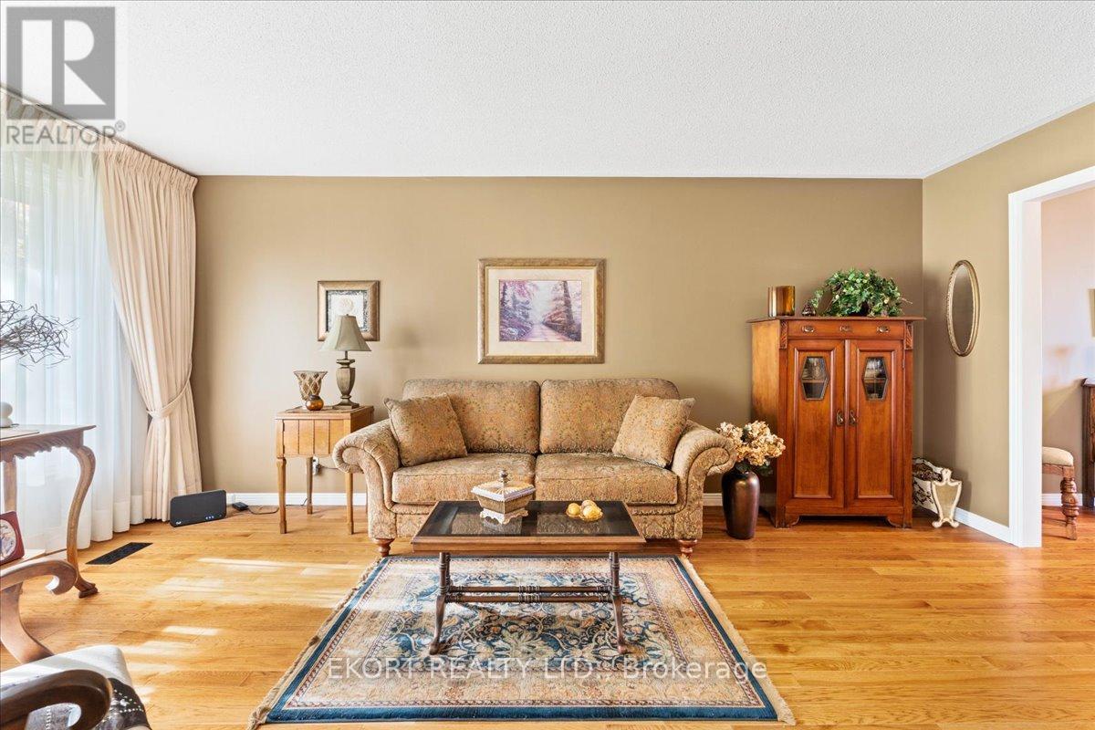 175 Old Kingston Road, Belleville, Ontario  K8N 4Z4 - Photo 9 - X12491898