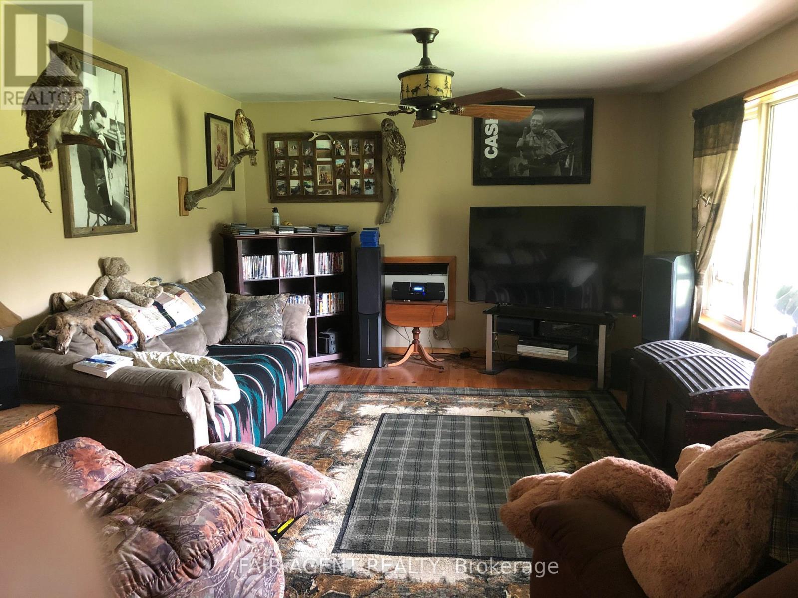 68 Wah-Wash-Kesh Road, Whitestone, Ontario  P0A 1G0 - Photo 9 - X12527624