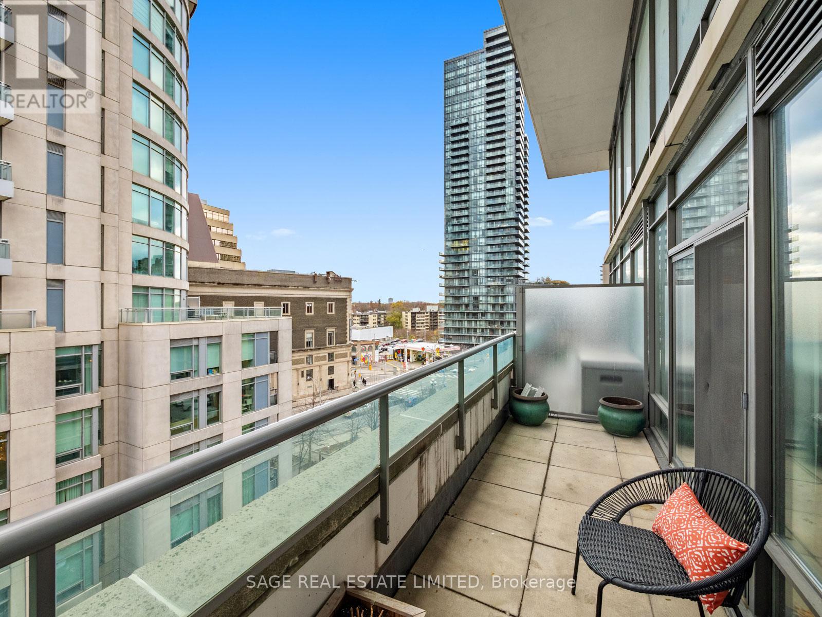 608 - 21 Scollard Street, Toronto, Ontario  M5R 1G1 - Photo 28 - C12589776