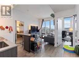 501 - 220 MISSINNIHE WAY, Mississauga, Ontario