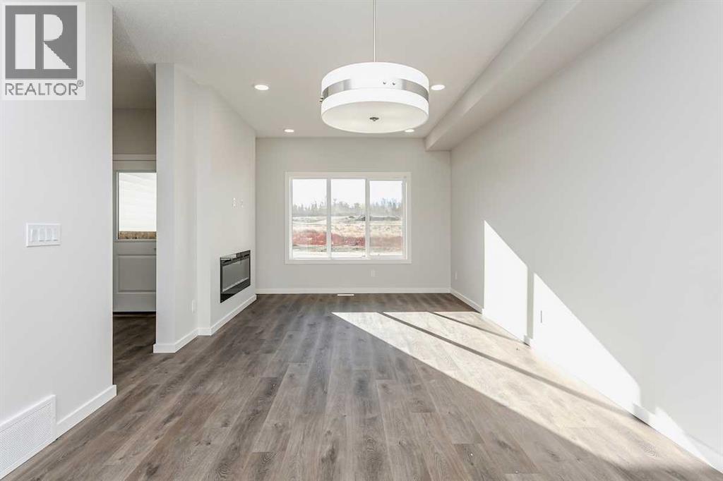 147 Lincoln Crescent, Rural Red Deer County, Alberta  T4E 3E5 - Photo 6 - A2270235