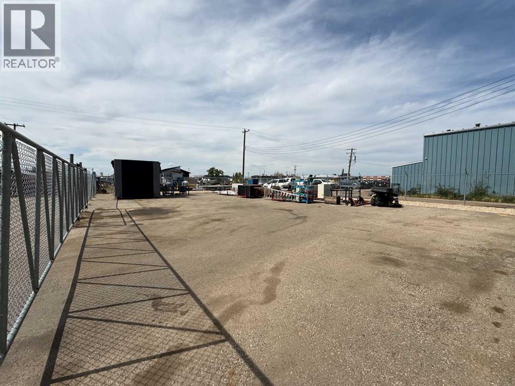 9036 108 Street, Grande Prairie, Alberta  T8V 4C8 - Photo 9 - A2246029