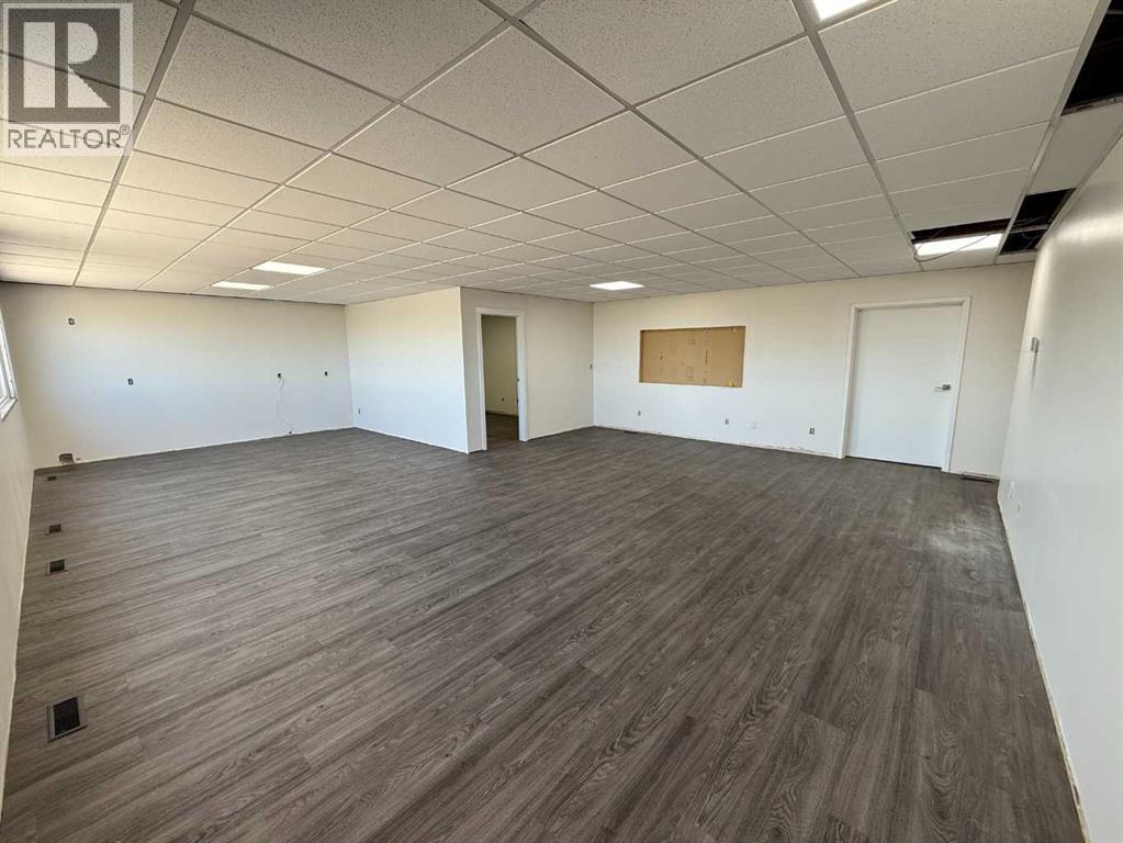 9036 108 Street, Grande Prairie, Alberta  T8V 4C8 - Photo 26 - A2246029