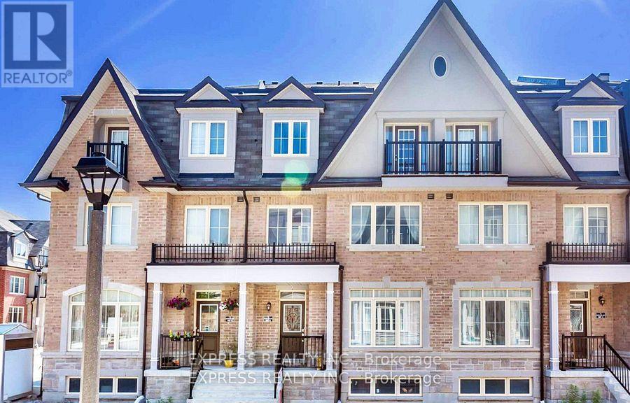 13 - 16 EATON PARK LANE, Toronto, Ontario