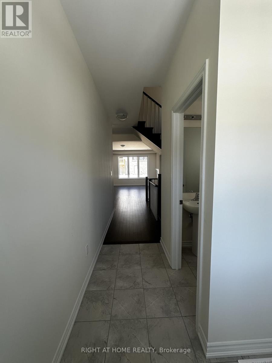 1174 Wilmington Avenue, Oshawa, Ontario  L1H 8L7 - Photo 12 - E12589810