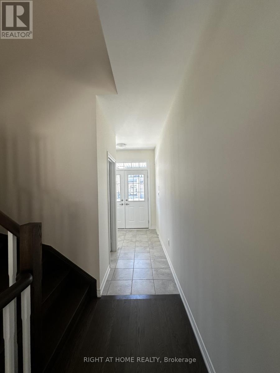 1174 Wilmington Avenue, Oshawa, Ontario  L1H 8L7 - Photo 14 - E12589810