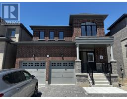 1174 WILMINGTON AVENUE, Oshawa, Ontario